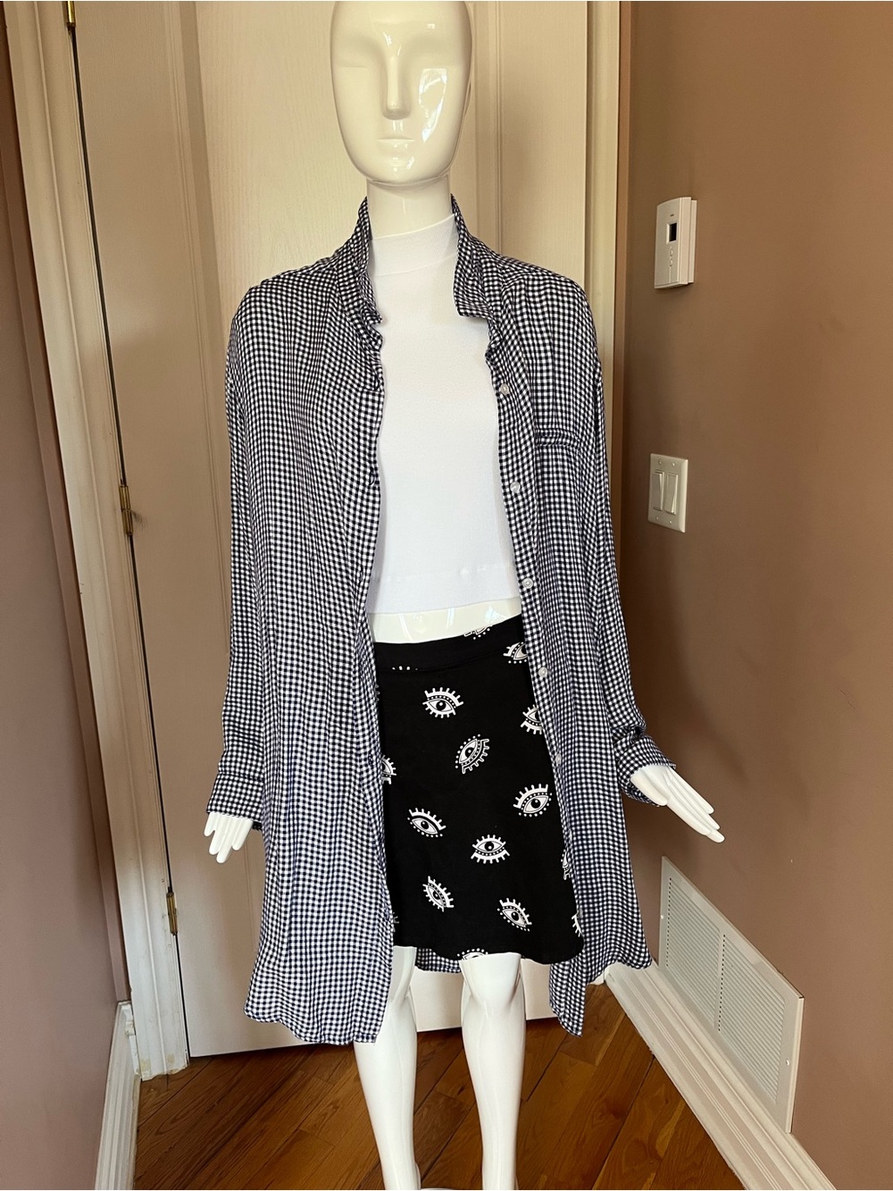 Lightweight Black-and-White Gingham Button-Front Shirt Jacket